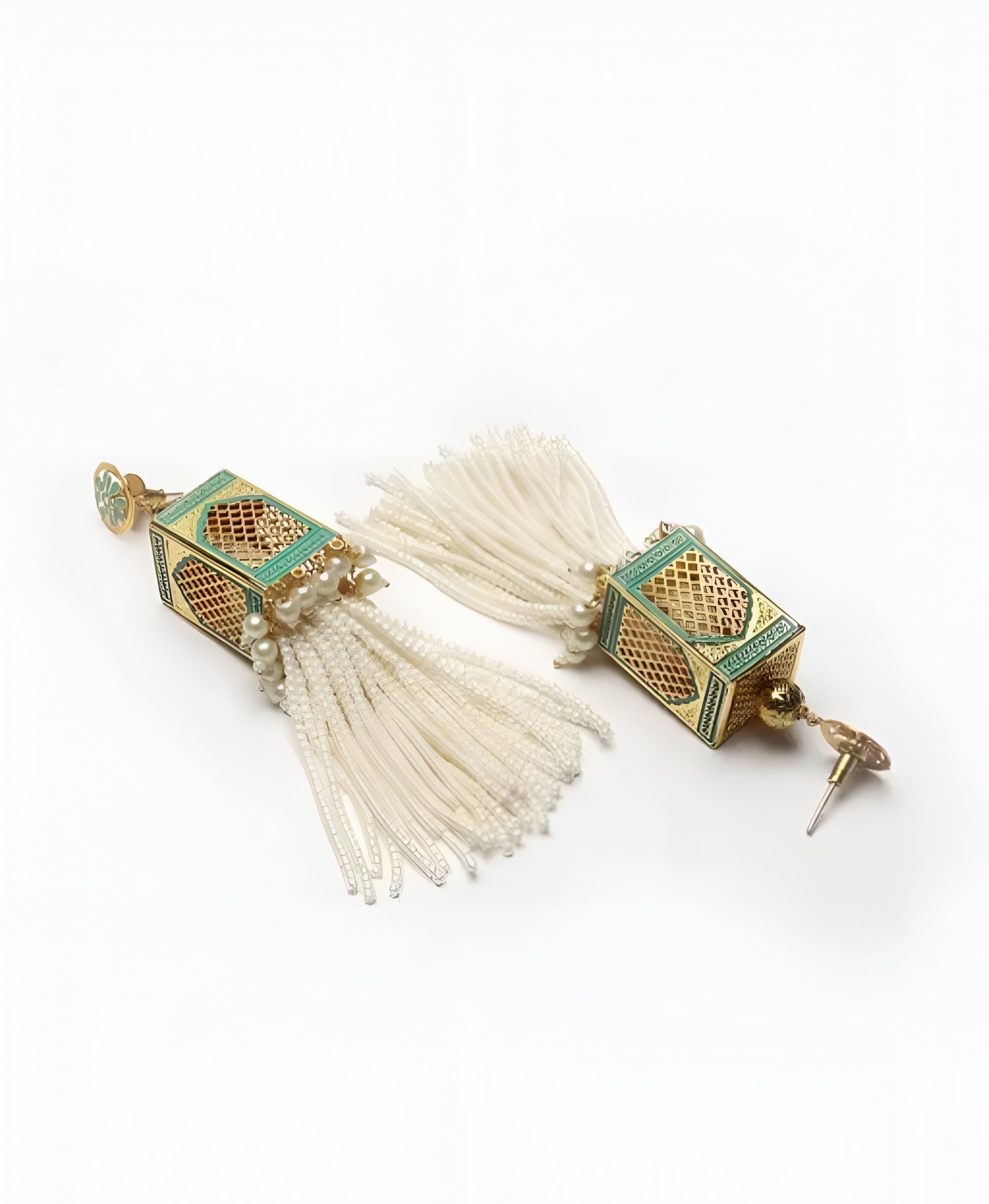 Traditional Mughal-Inspired Jharokha Earrings with Pearl Tassels